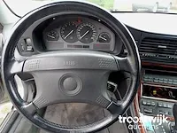 Bmw 850i(a) with csi-panels - afbeelding 36 van  50