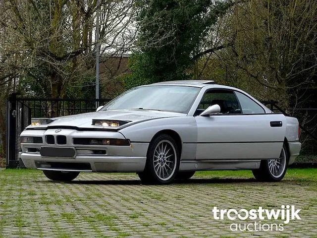 Bmw 850i(a) with csi-panels - afbeelding 38 van  50