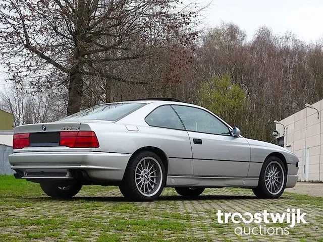 Bmw 850i(a) with csi-panels - afbeelding 34 van  50