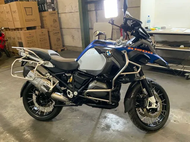 Bmw allroad r1200gs adventure motorfiets - afbeelding 12 van  17