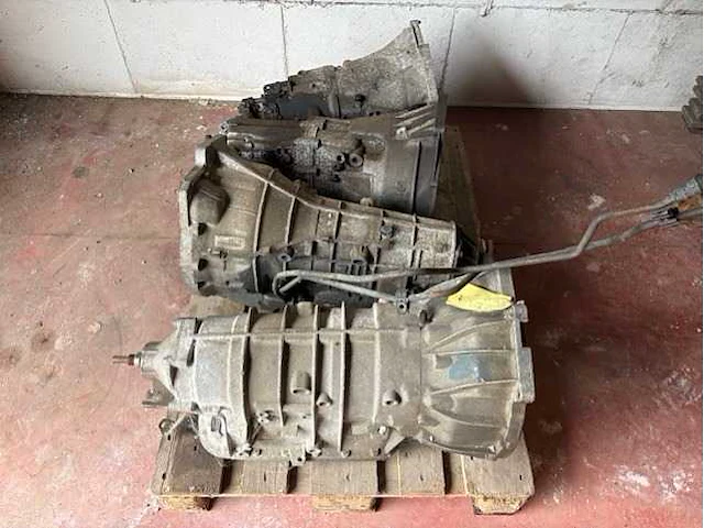 Bmw automaatbak - part (4x) - afbeelding 1 van  8