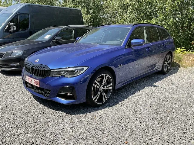 Bmw bmw 330e xdrive personenauto - afbeelding 1 van  17