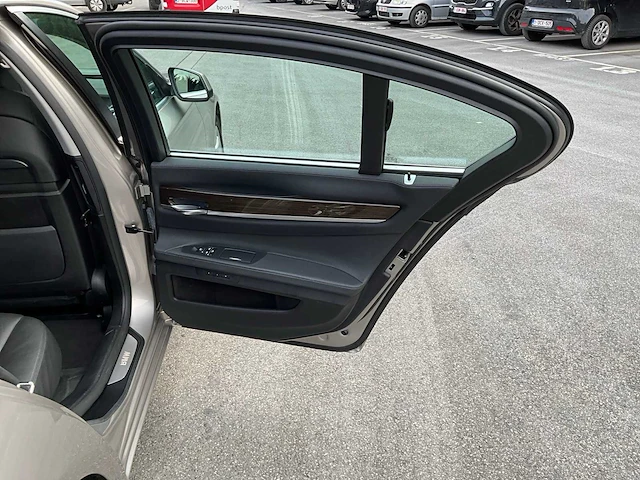 Bmw bmw 730d km21 uit 2009 - afbeelding 36 van  73