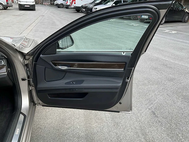 Bmw bmw 730d km21 uit 2009 - afbeelding 43 van  73