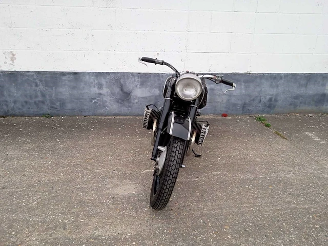 Bmw boxer m oldtimer motorfiets - afbeelding 3 van  11