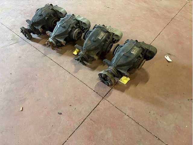 Bmw differentieel - part (4x) - afbeelding 1 van  7