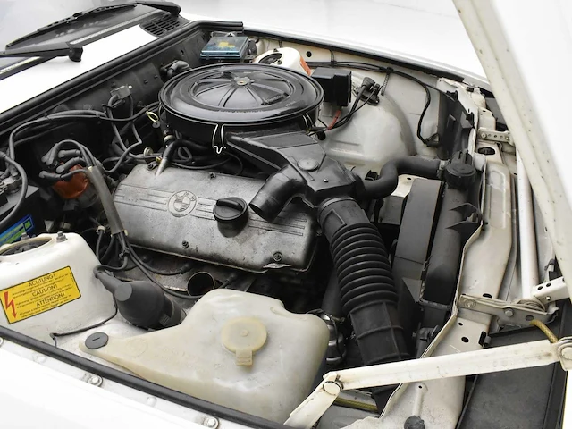 Bmw e30 316 - afbeelding 19 van  32