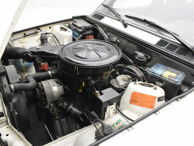 Bmw e30 316 - afbeelding 24 van  32