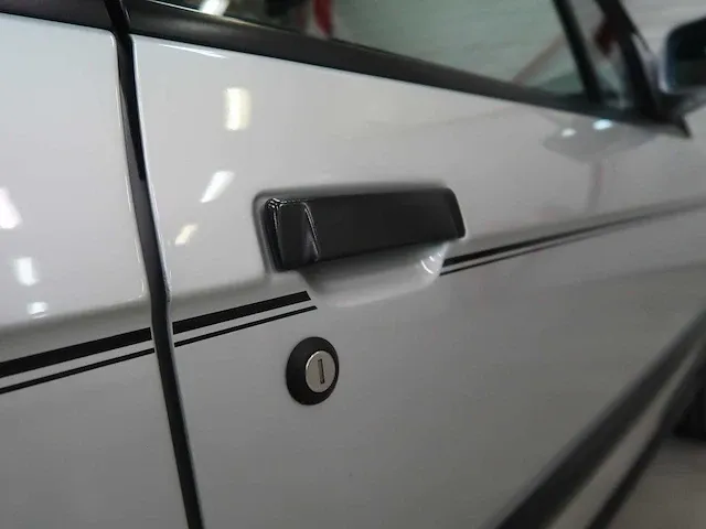 Bmw e30 320 cabriolet - afbeelding 11 van  100