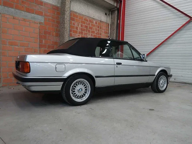Bmw e30 320 cabriolet - afbeelding 79 van  100