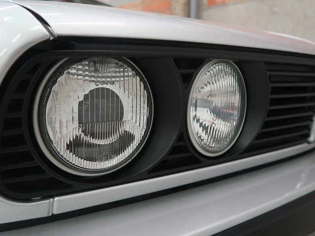 Bmw e30 320i cabriolet - afbeelding 23 van  100