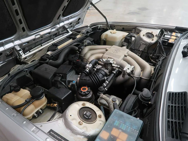 Bmw e30 320i cabriolet - afbeelding 45 van  100