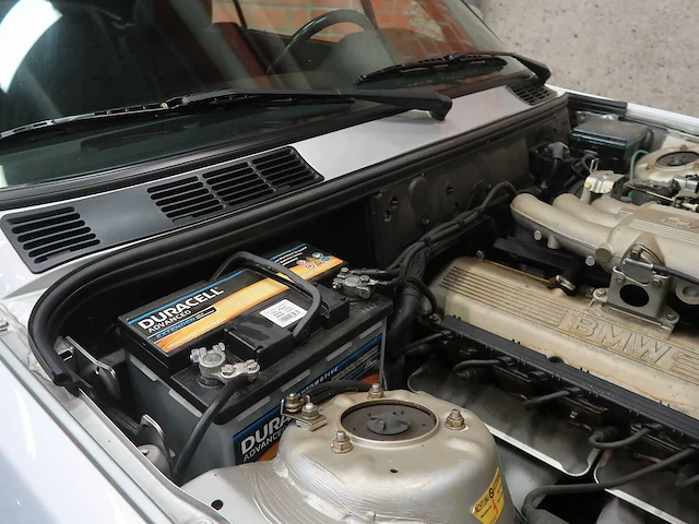 Bmw e30 320i cabriolet - afbeelding 48 van  100