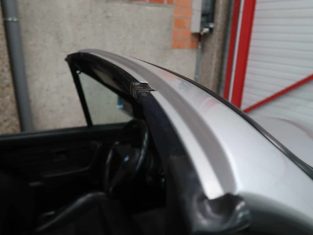 Bmw e30 320i cabriolet - afbeelding 61 van  100