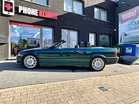 Bmw e36 320i cabrio (hardtop) - lage km en nette staat - afbeelding 24 van  38