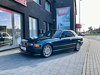 Bmw e36 320i cabrio (hardtop) - lage km en nette staat - afbeelding 34 van  38
