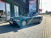 Bmw e36 320i cabrio (hardtop) - lage km en nette staat - afbeelding 22 van  38