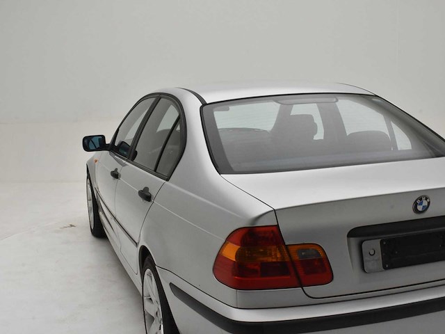 Bmw e46 318d 2002 - afbeelding 10 van  32