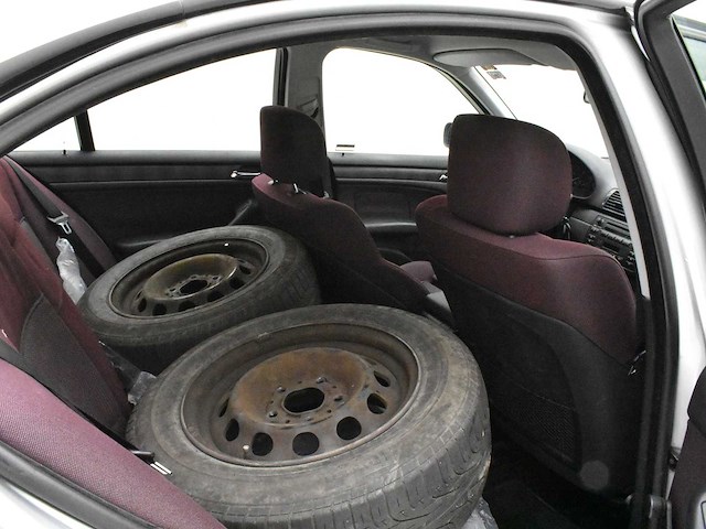 Bmw e46 318d 2002 - afbeelding 19 van  32