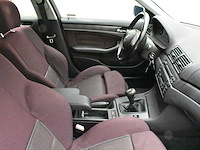 Bmw e46 318d 2002 - afbeelding 22 van  32