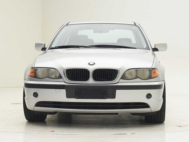 Bmw e46 318d 2002 - afbeelding 2 van  32