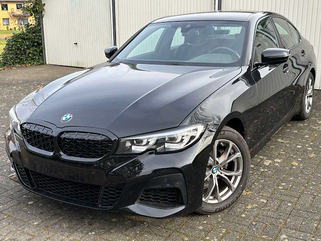 Bmw g20 318i sport line automaat.m-bumpers 20034 km !!!! 2021 - afbeelding 1 van  19