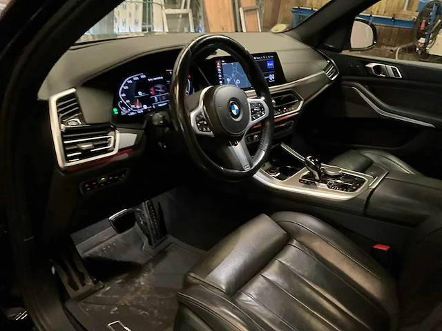 Bmw g5x personenauto - afbeelding 31 van  31