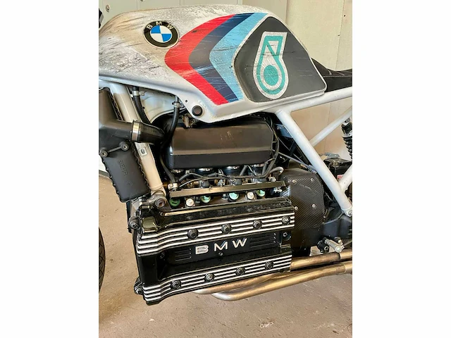 Bmw k100 omgebouwd tot cafer racer motorfiets - 1990 - afbeelding 22 van  45