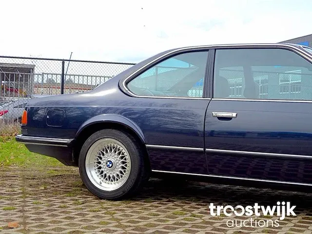 Bmw m 635 csi - afbeelding 9 van  59