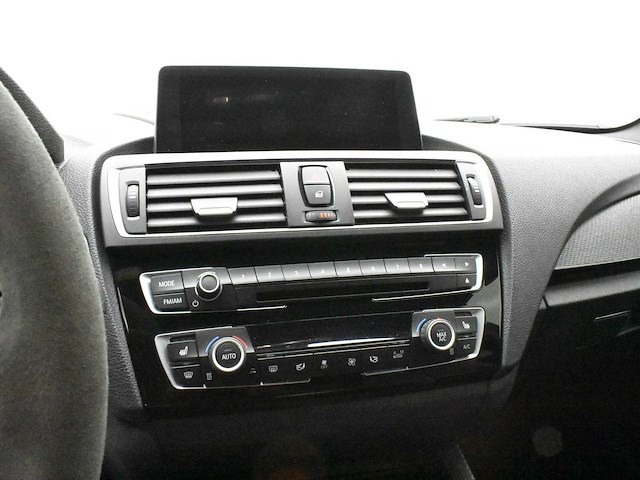 Bmw m2 - afbeelding 20 van  53