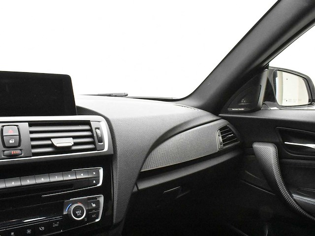 Bmw m2 - afbeelding 21 van  53