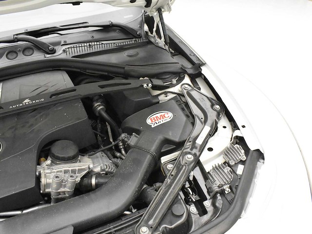 Bmw m2 - afbeelding 29 van  53