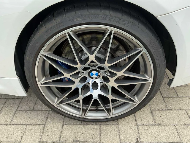 Bmw m4 coupe personenauto - afbeelding 7 van  40