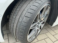 Bmw m4 coupe personenauto - afbeelding 9 van  40