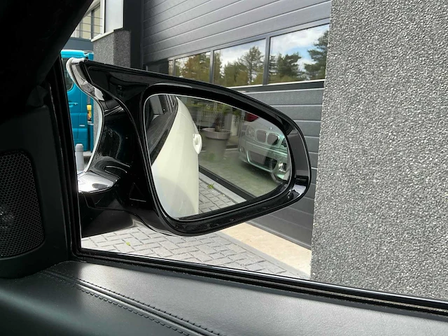 Bmw m4 coupe personenauto - afbeelding 16 van  40