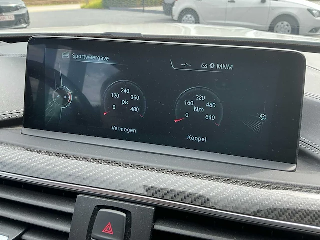 Bmw m4 coupe personenauto - afbeelding 17 van  40