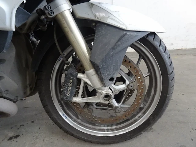 Bmw r1200 rt - afbeelding 13 van  17