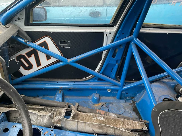Bmw raceauto - afbeelding 5 van  14