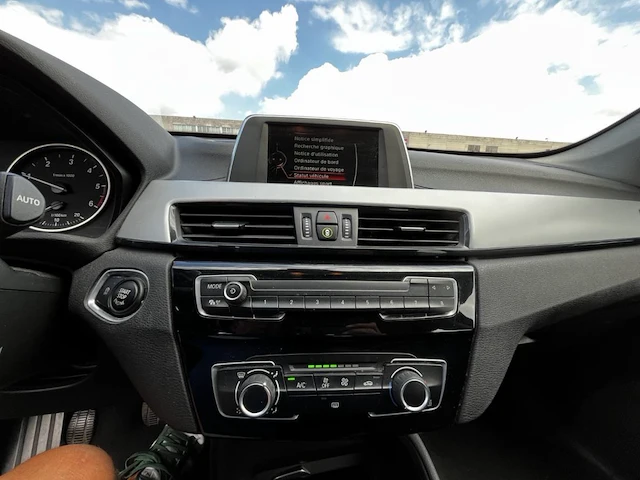 Bmw x1 (f48) 1.5 d sdrive16 116, 2017 - afbeelding 2 van  27