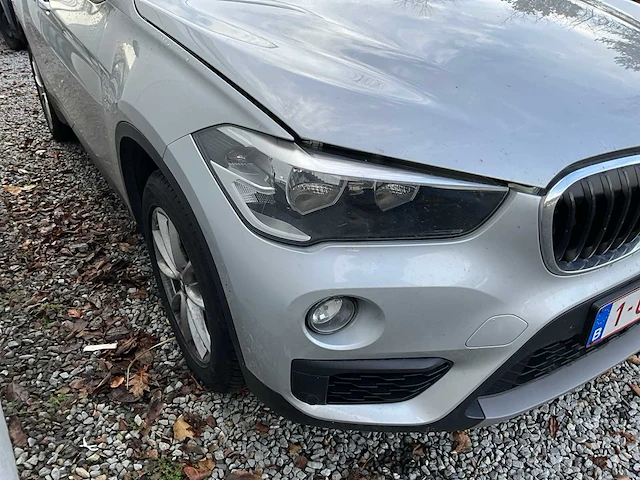 Bmw x1 sdrive 18d personenauto - afbeelding 8 van  29