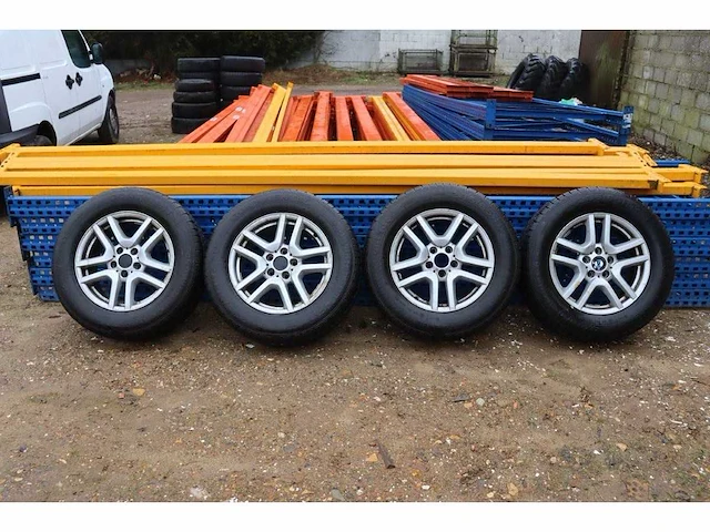 Bmw x5 - car tyre - afbeelding 3 van  6
