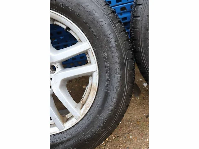 Bmw x5 - car tyre - afbeelding 5 van  6