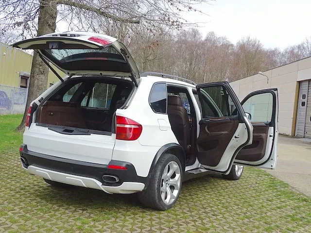 Bmw x5 4.8i (lichte vracht) - afbeelding 20 van  52
