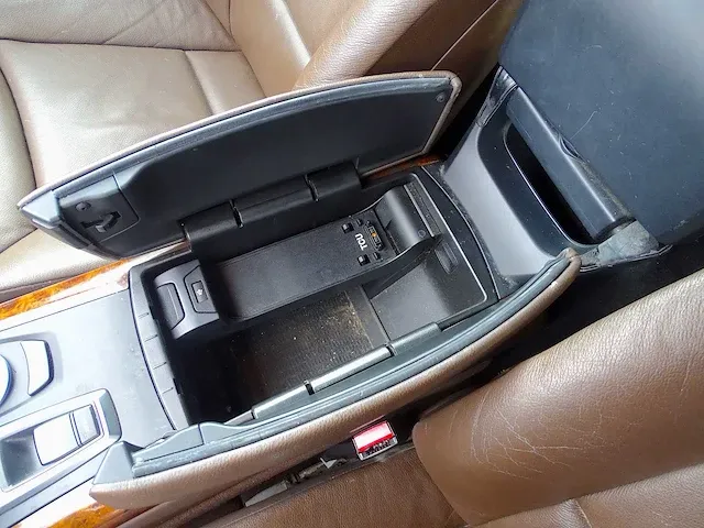 Bmw x5 4.8i (lichte vracht) - afbeelding 32 van  52