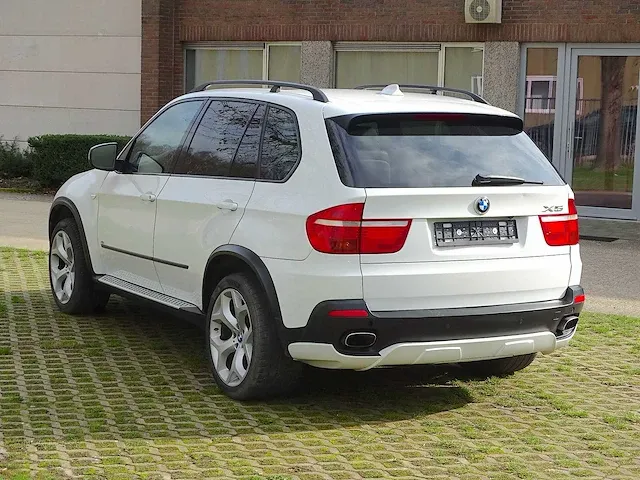 Bmw x5 4.8i (lichte vracht) - afbeelding 23 van  52