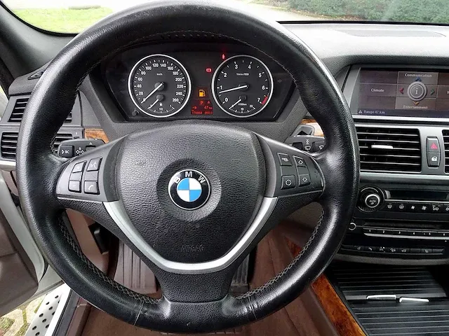 Bmw x5 4.8i (lichte vracht) - afbeelding 40 van  52