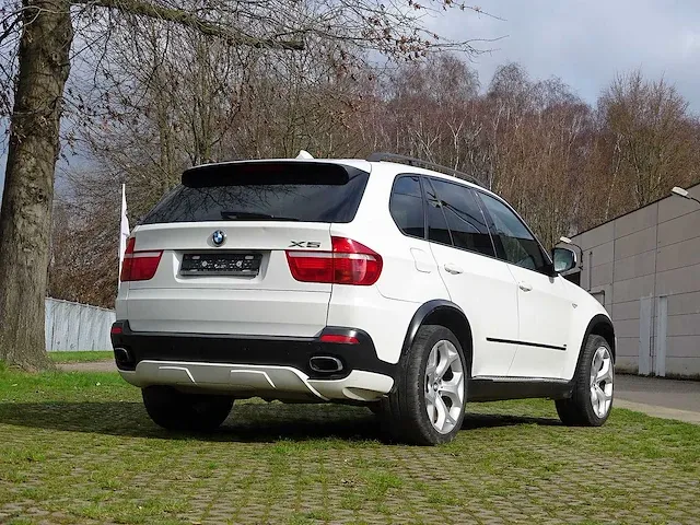 Bmw x5 4.8i (lichte vracht) - afbeelding 34 van  52