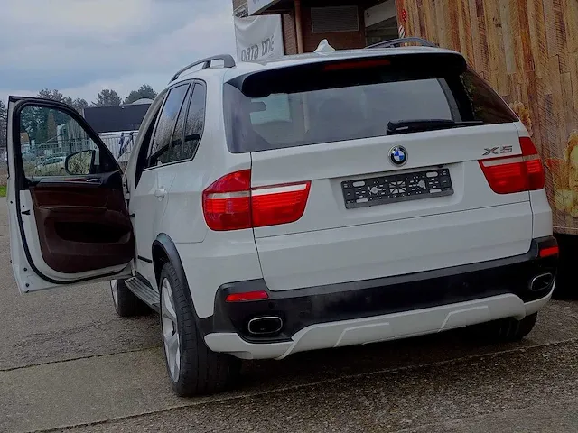 Bmw x5 4.8i (lichte vracht) - afbeelding 47 van  52