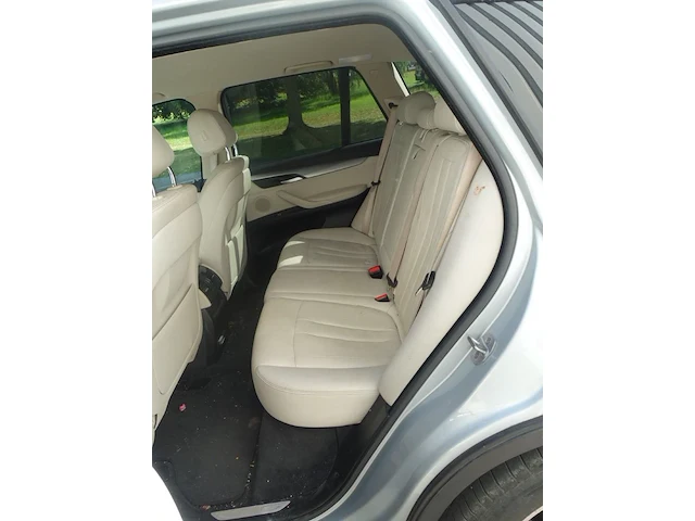 Bmw x5 - afbeelding 9 van  28