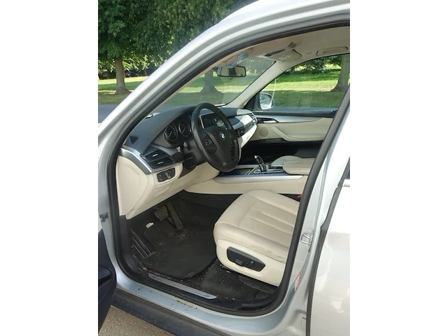 Bmw x5 - afbeelding 24 van  28